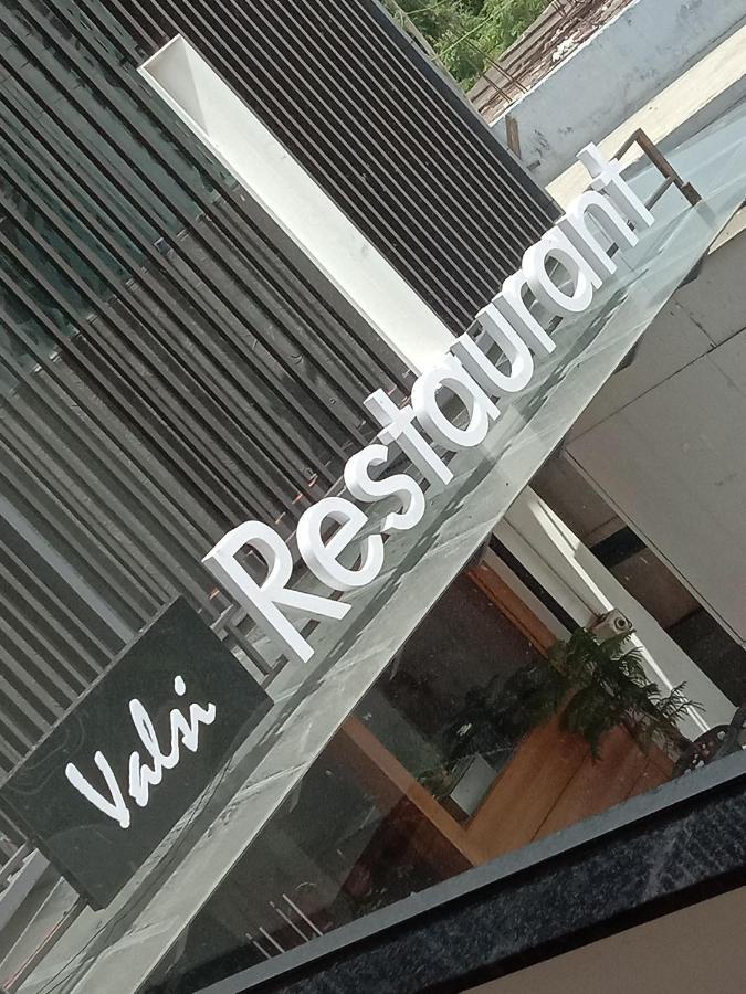 Hotel Nachas Kójamputtúr Exteriér fotografie